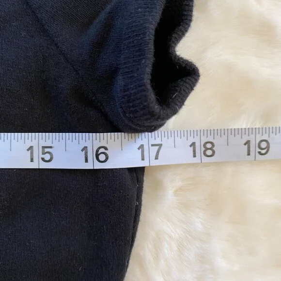 Women's Black Activewear Short-Sleeve Zip-Up Jacket, Bird Graphic Y2K style - Picture 7 of 10